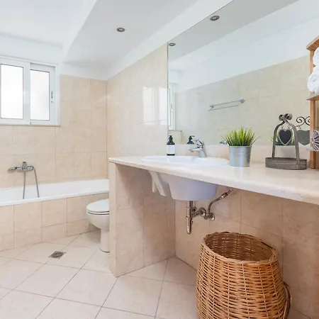 Einalia Homes By The Tatil Evi *