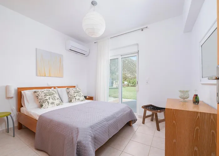 Nyaraló Einalia Homes By The