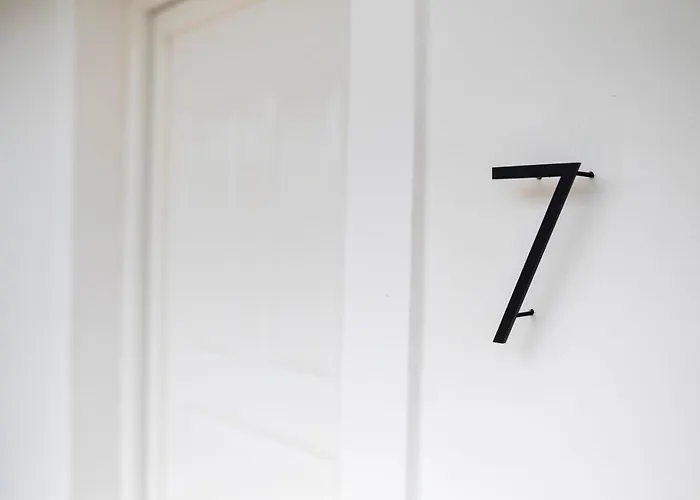 Einalia Homes By The *