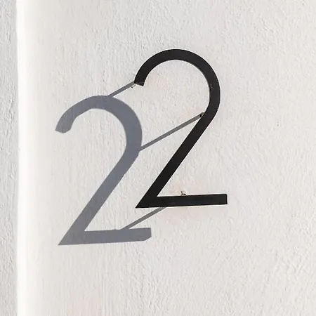 Einalia Homes By The *