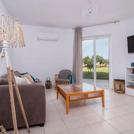 Einalia Homes By The Σπίτι διακοπών *