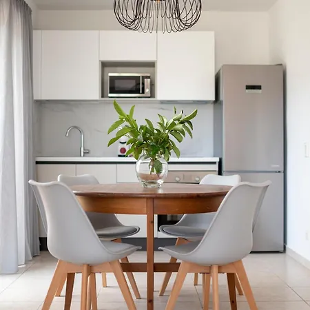 Einalia Homes By The Feriehus *