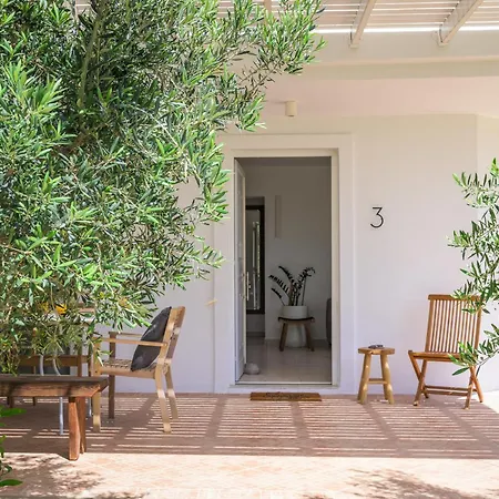 Einalia Homes By The *
