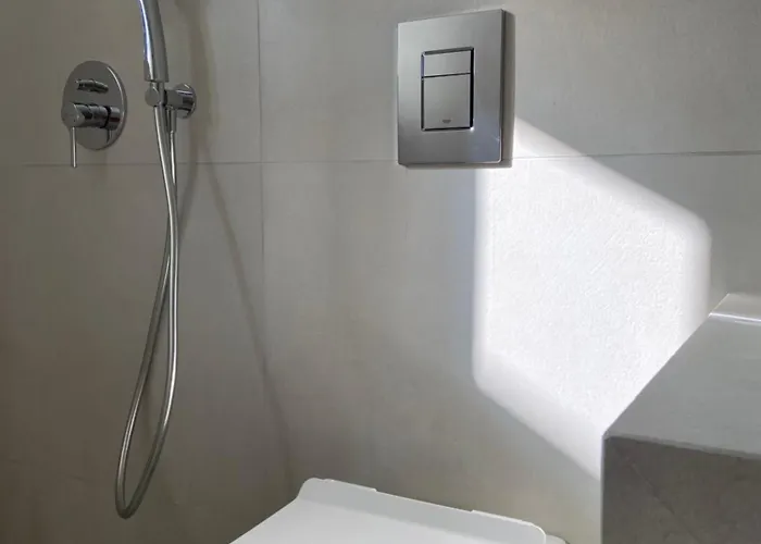 Einalia Homes By The